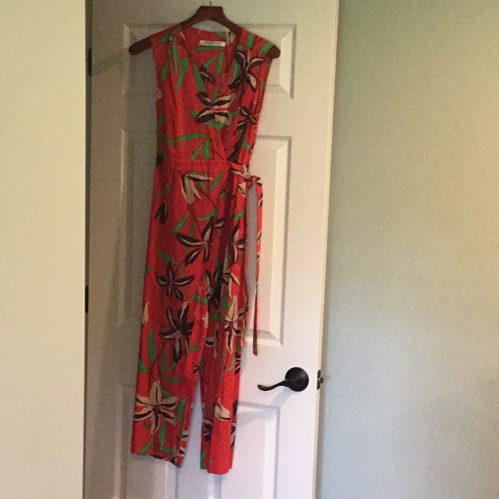 Zara jumpsuit size S.